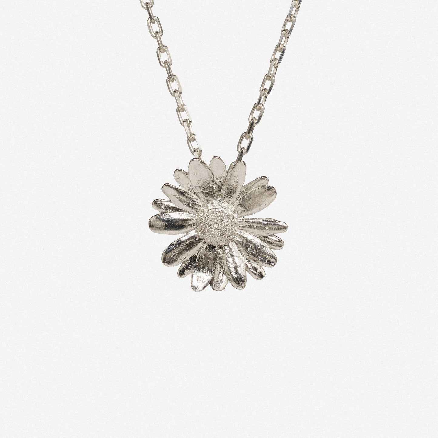 Daisy Pendant